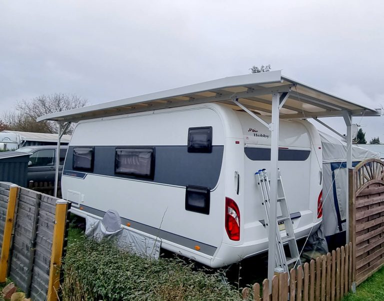 Best HD Pictures about  Wohnwagenschutzdach Selber Bauen  with No AI Images