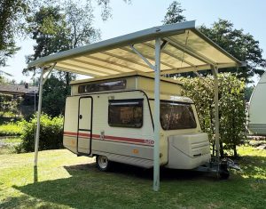CARATOP selbststehendes Wohnwagenschutzdach mit Design-Regenrinne